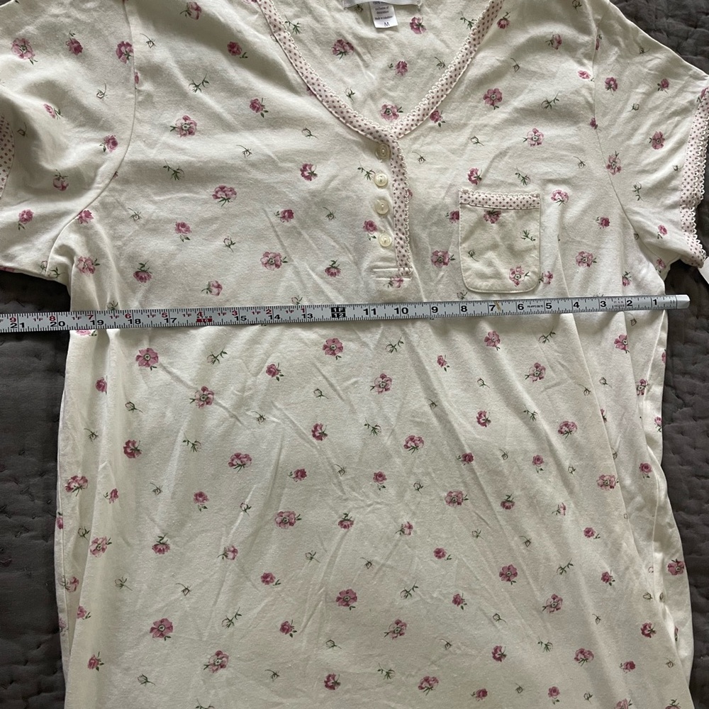NWT Carole Hochman Pink Cream Floral Nightgown 100% Cotton Short Sleeve Medium - Picture 8 of 8